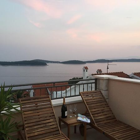 Top View Residence Hvar Town Extérieur photo