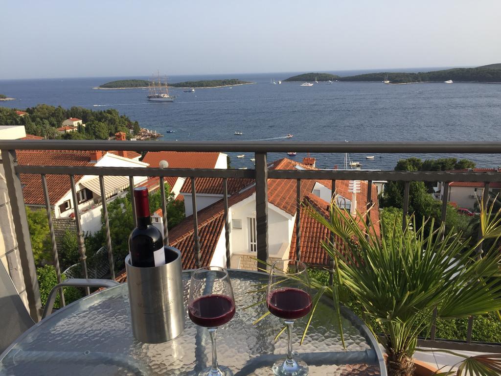 Top View Residence Hvar Town Extérieur photo