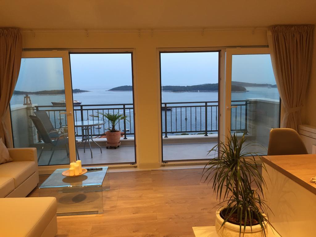 Top View Residence Hvar Town Extérieur photo